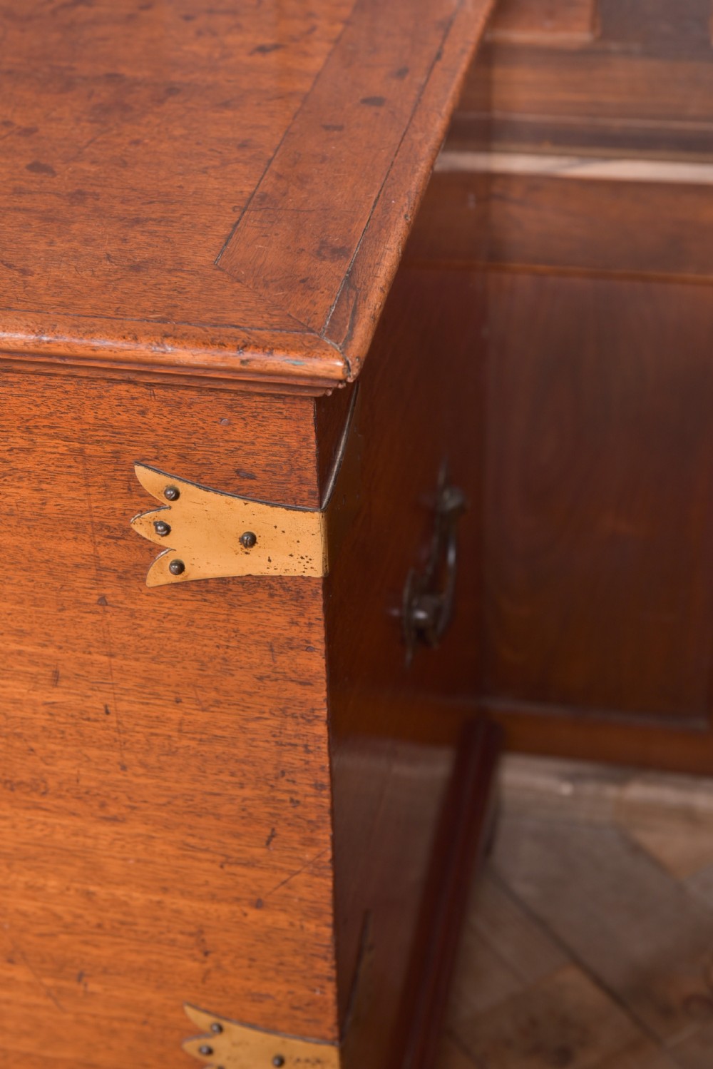 Georgian Mahogany Mule chest View II