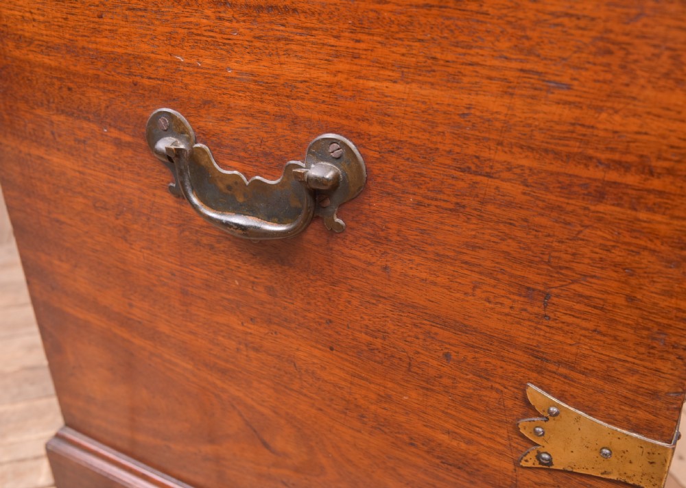 Georgian Mahogany Mule chest View XIX