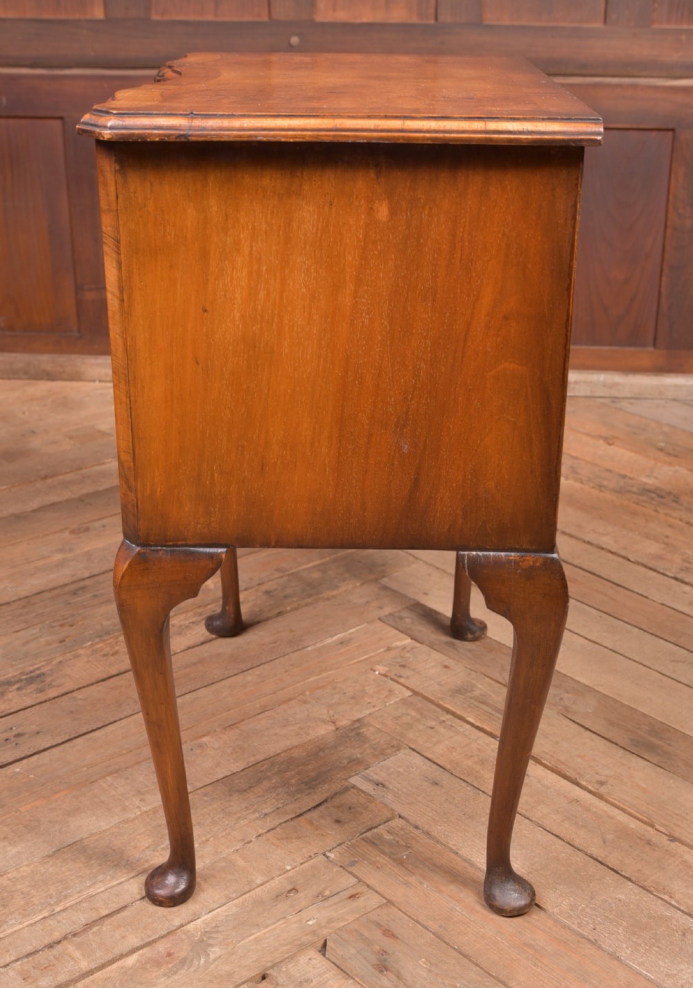 Edwardian Serpentine chest by Bickers of Dewsbury View XI