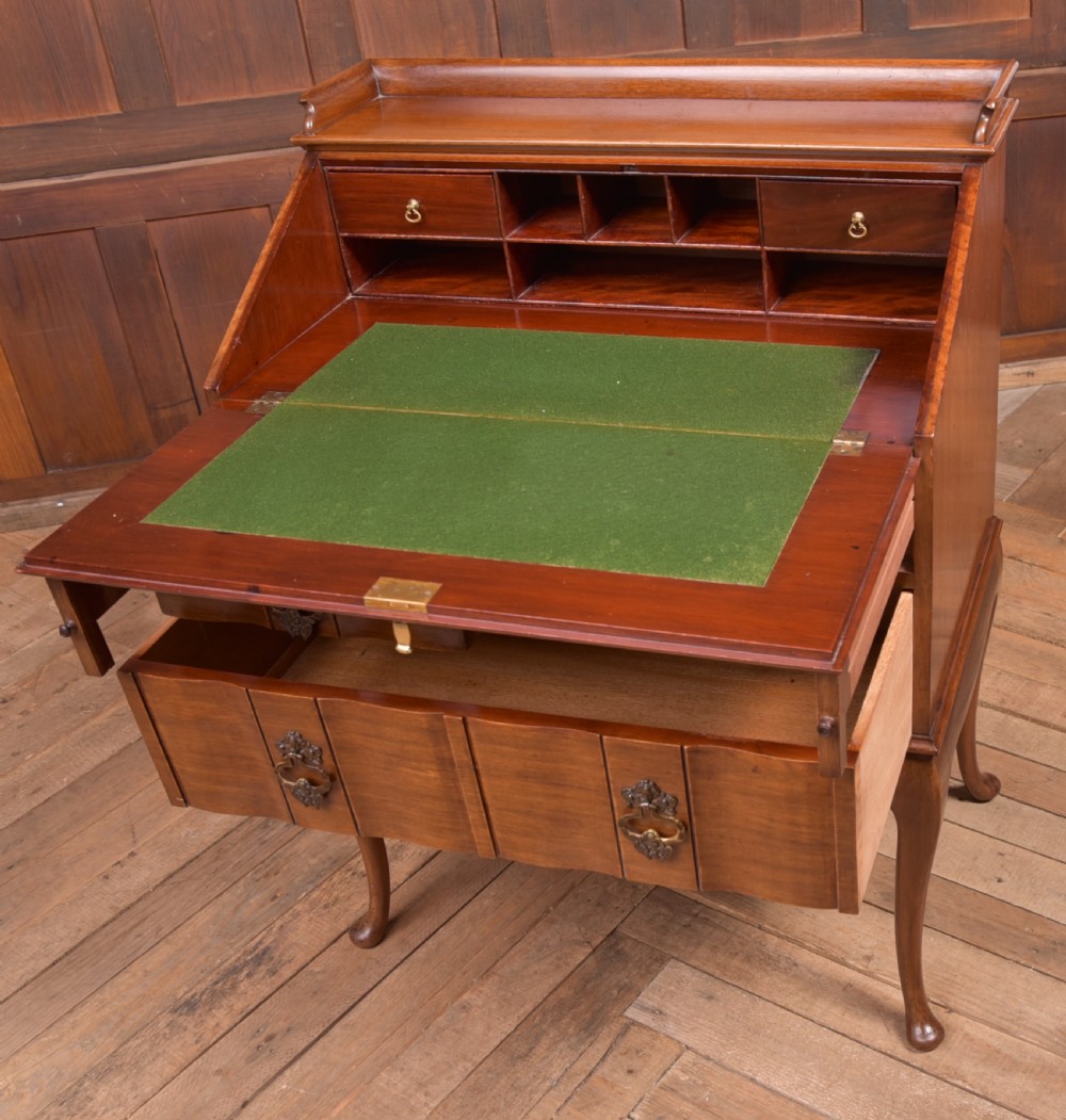 Edwardian Mahogany Ladies Writing Bureau View XV