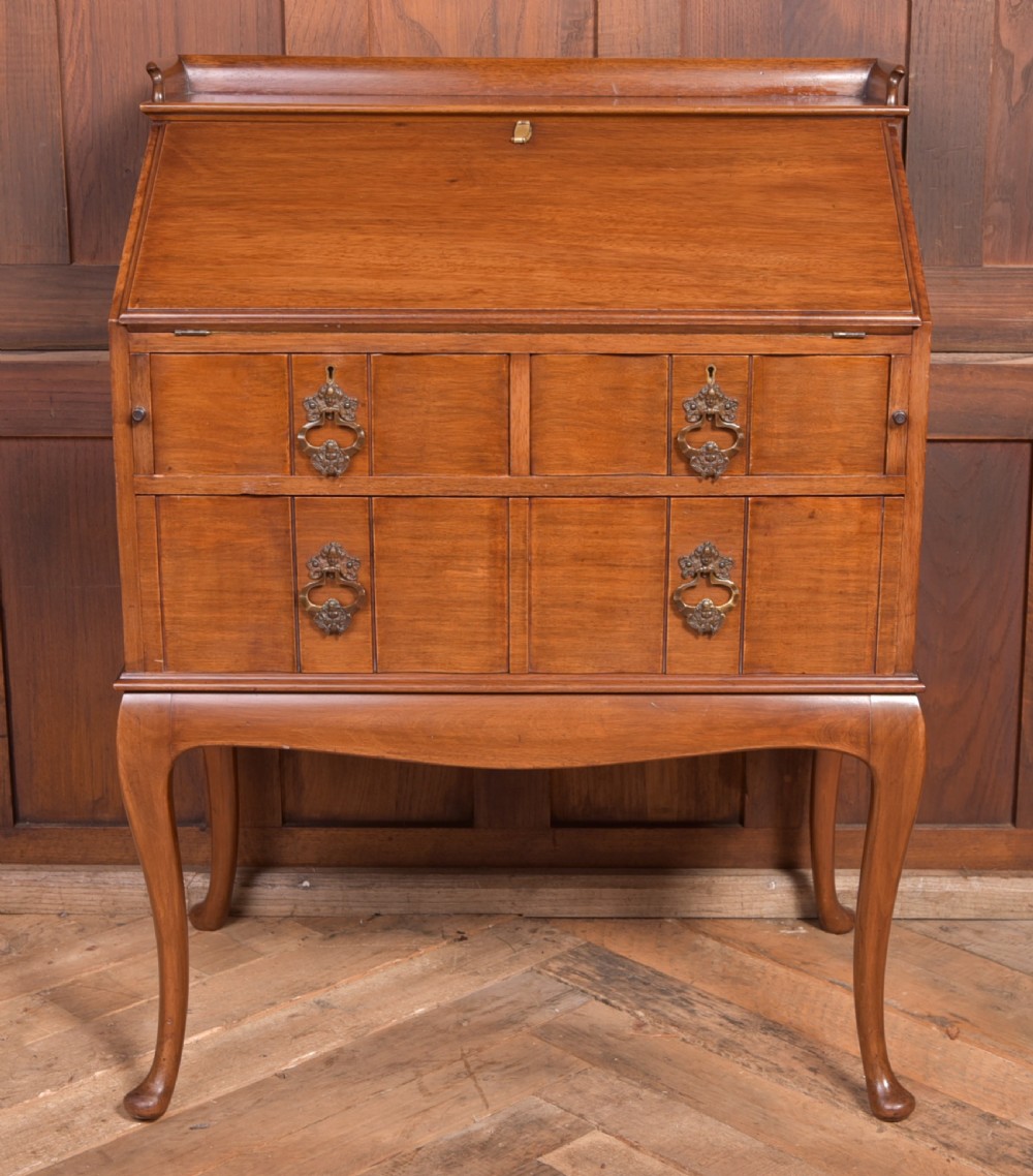 Edwardian Mahogany Ladies Writing Bureau View XXI