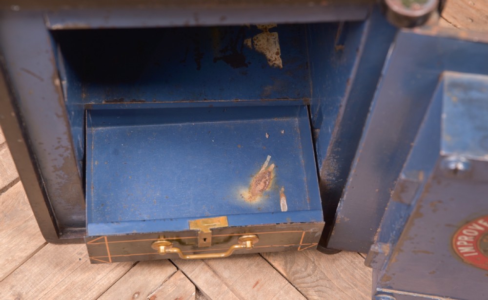 Edwardian Samuel Withers Safe View XI