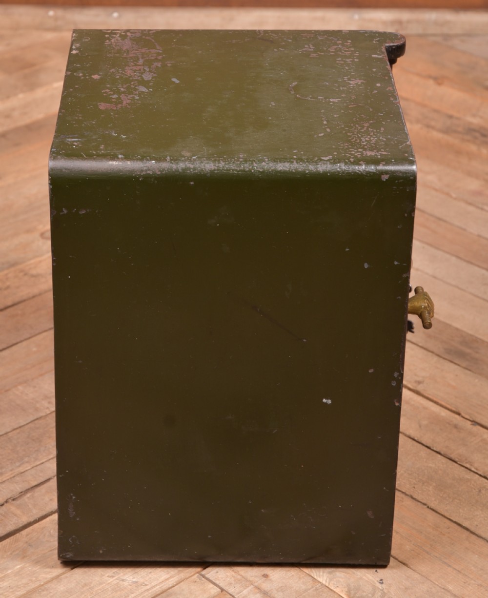 Edwardian Samuel Withers Safe View XII