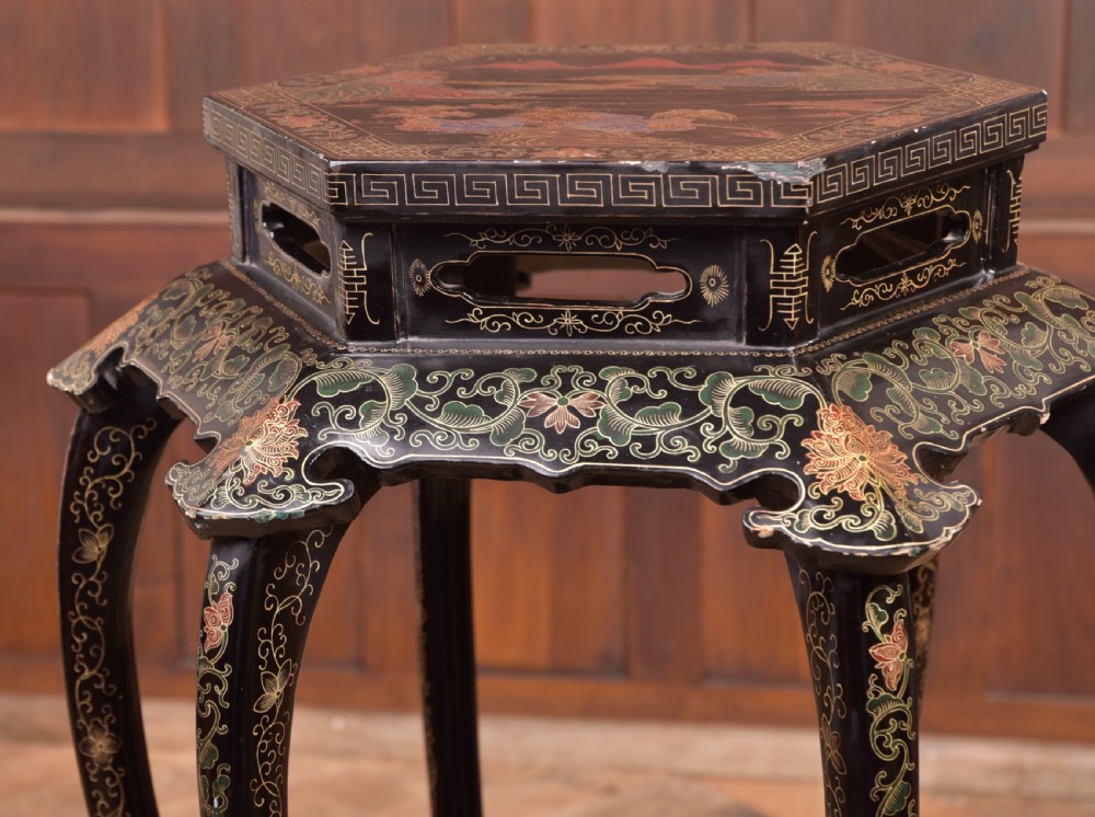 Edwardian Japanese Lacquered stand View II