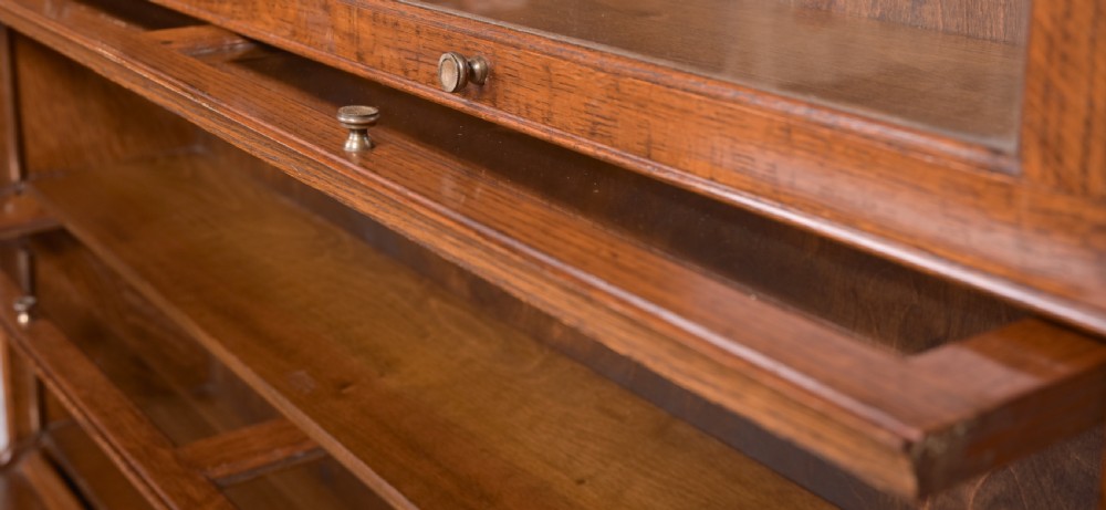 Edwardian oak 4 sectional bookcase  View V