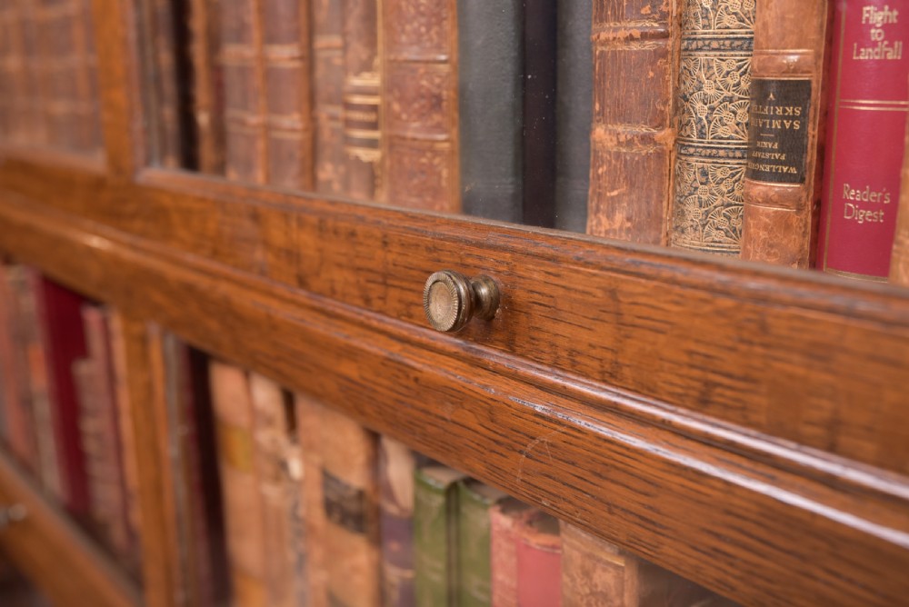 Edwardian oak 4 sectional bookcase  View VI