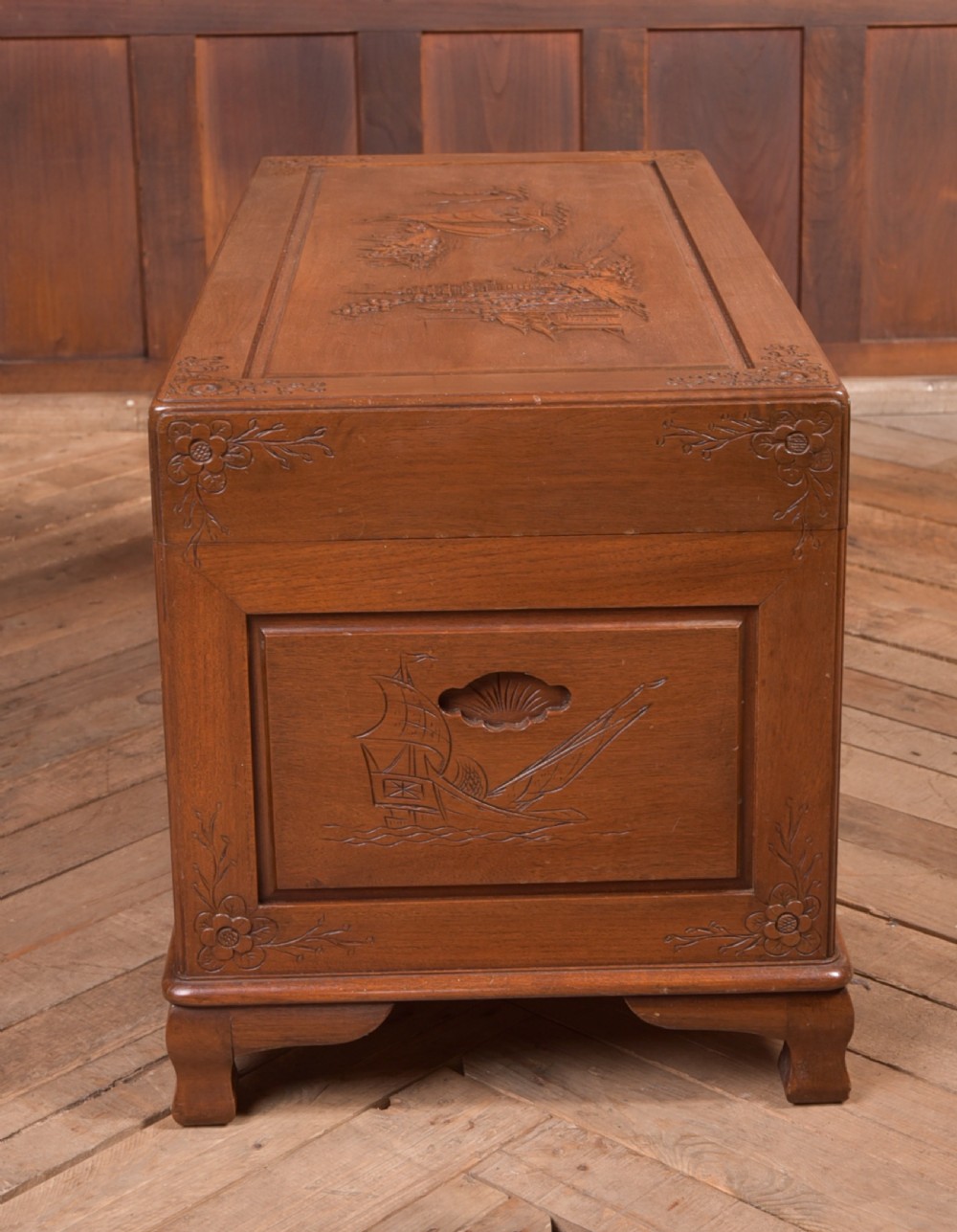 Chinese Camphor Wood Storage Box View X