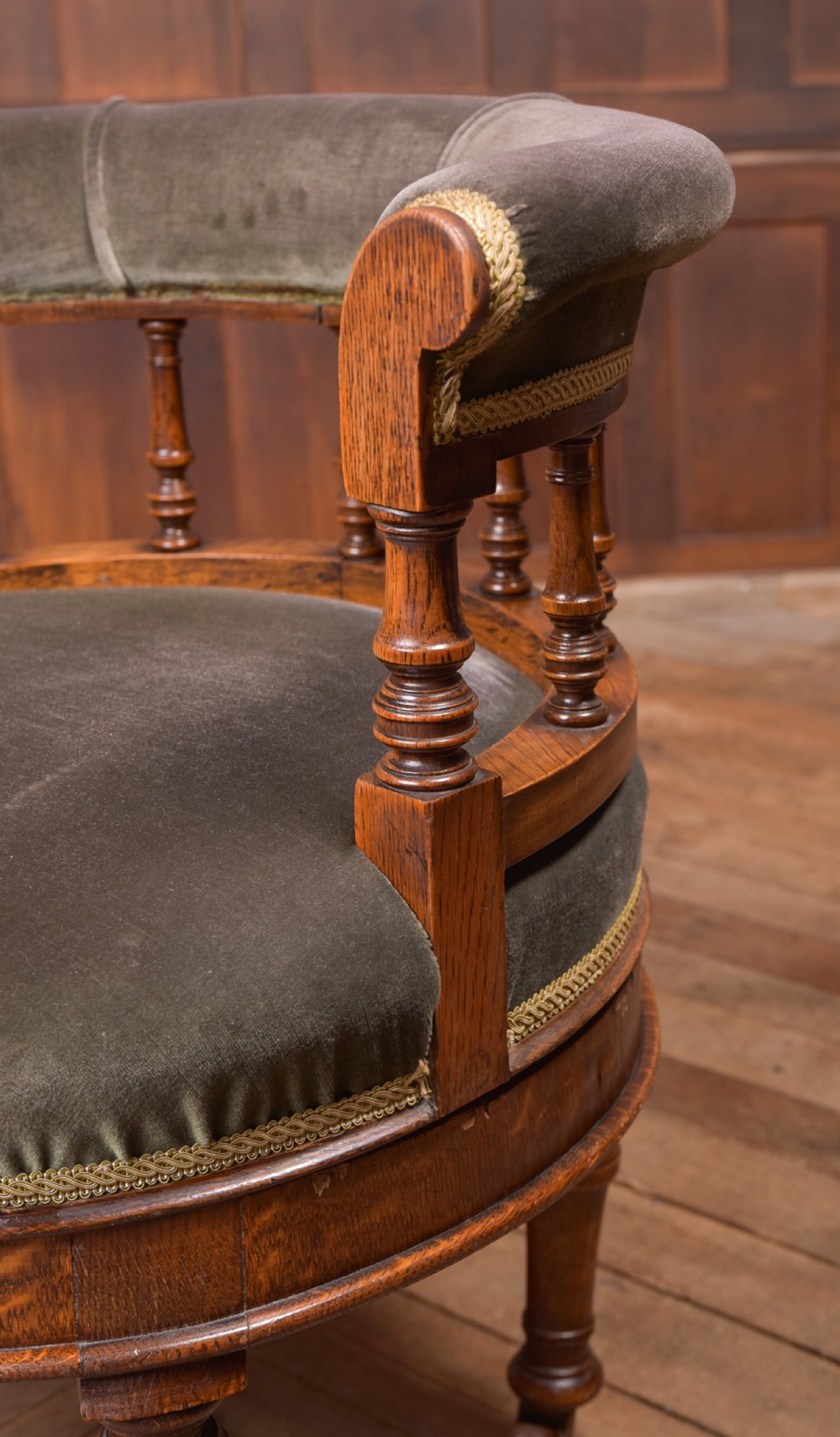 Oak Revolving Desk Chair View VIII