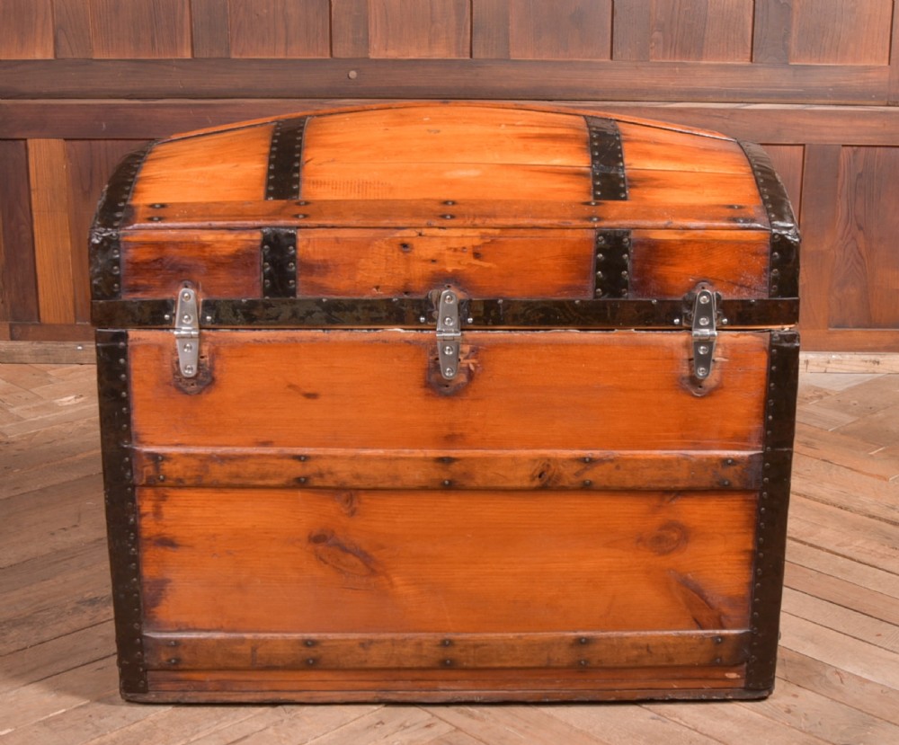 Victorian Pine Dome Top Trunk View VII