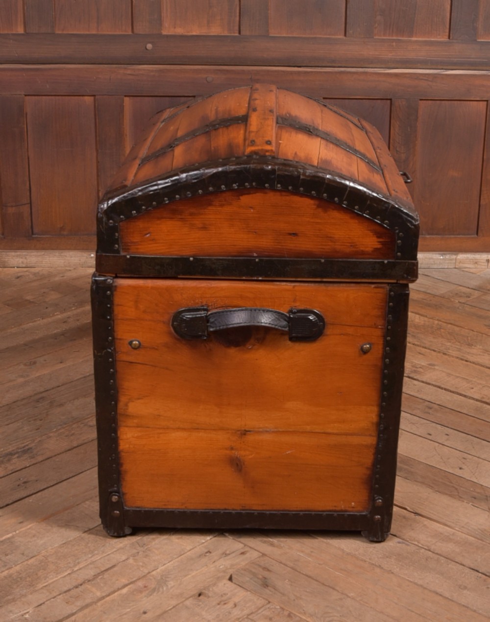 Victorian Pine Dome Top Trunk View IX