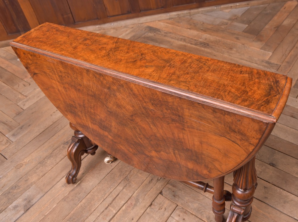 Victorian Sutherland Table View V