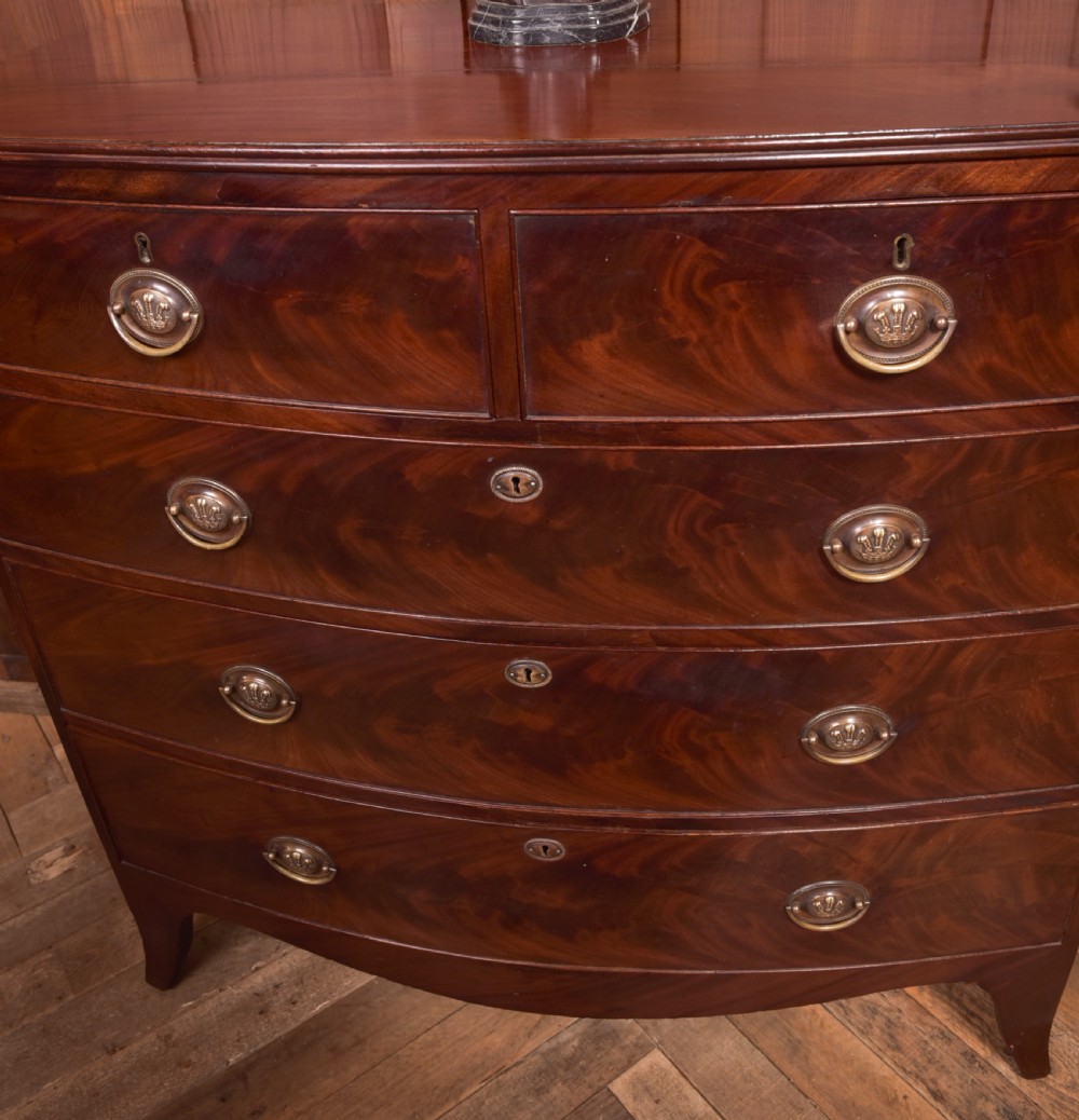 2 Over 3 Chest of Drawers View V