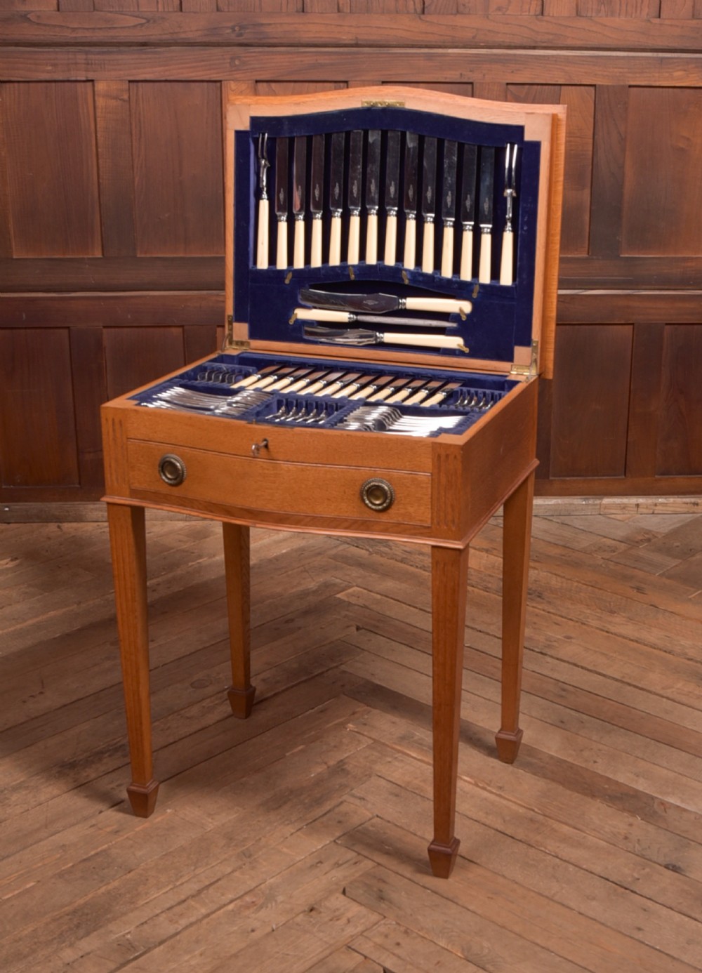 Edwardian Cutlery Canteen View VIII