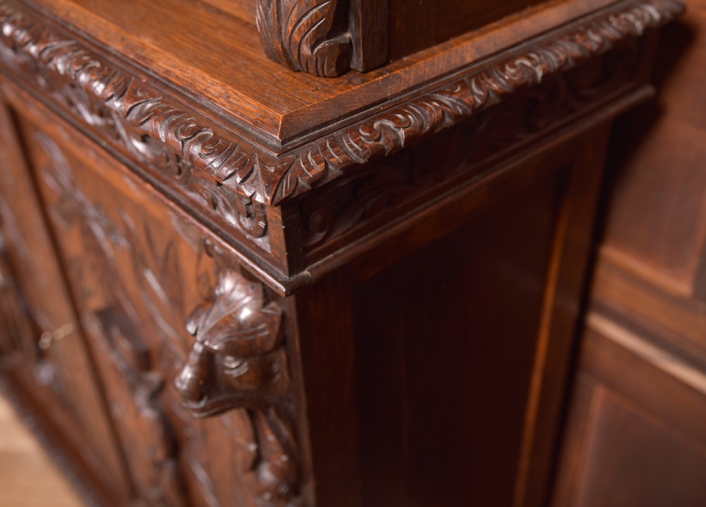 Oak Continental Bookcase  View XXVII