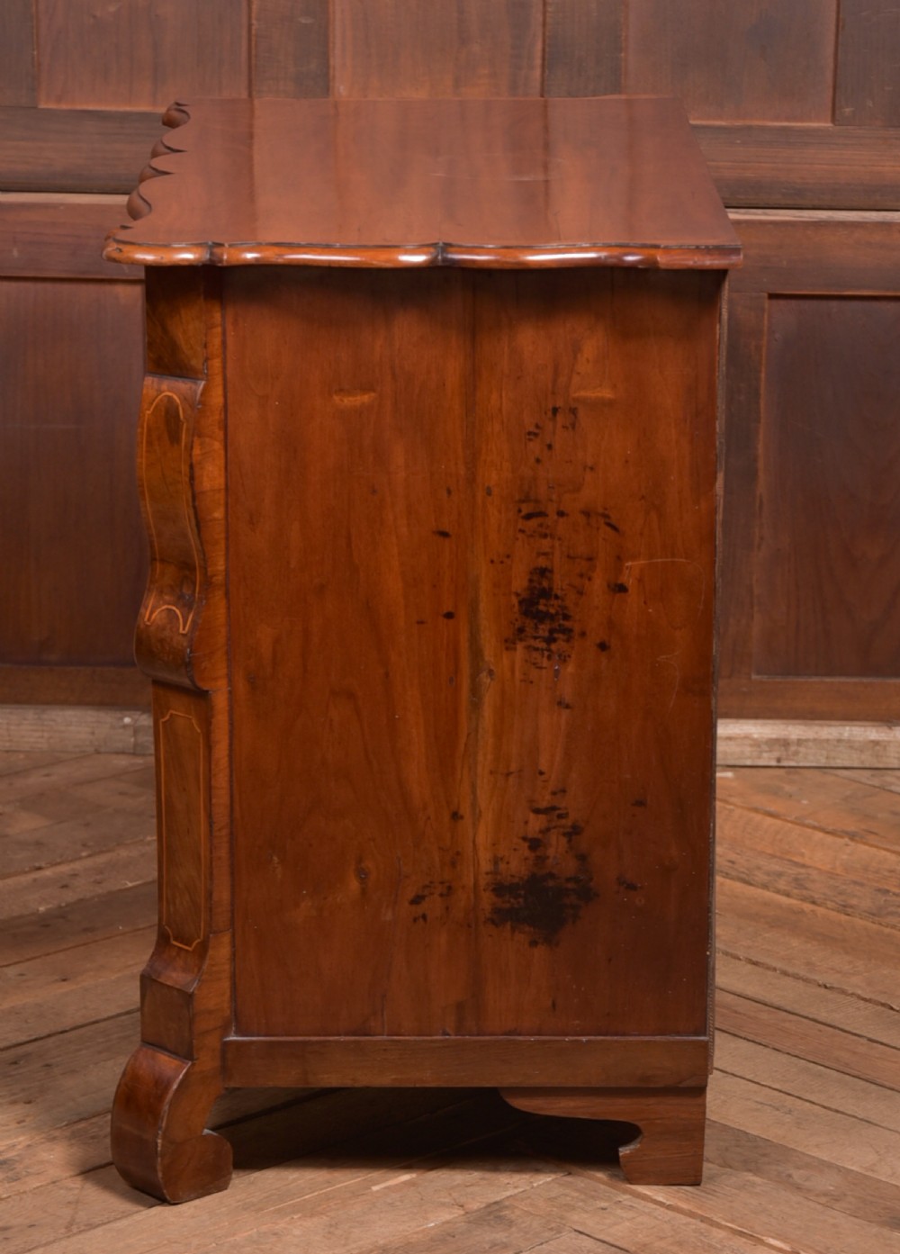 Dutch Walnut Chest of Drawers View XIII