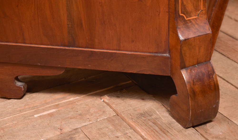 Dutch Walnut Chest of Drawers View XVII
