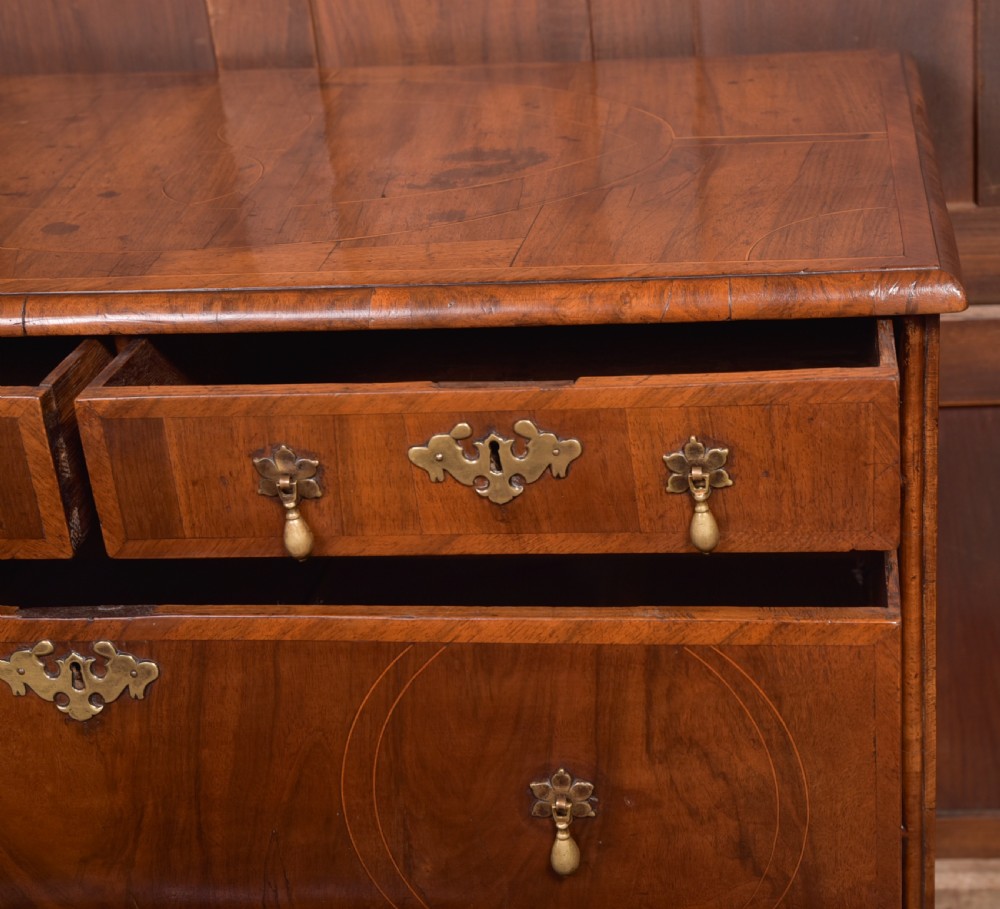 William and Mary Chest of Drawers View XI