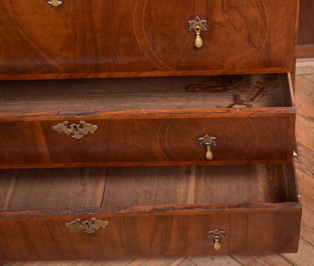 William and Mary Chest of Drawers View XII