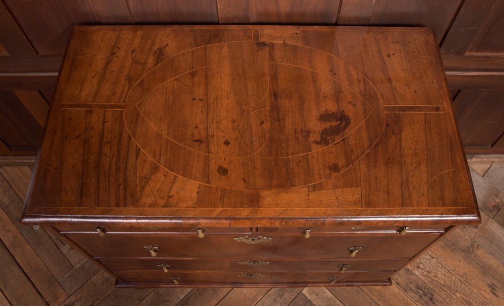 William and Mary Chest of Drawers View XV