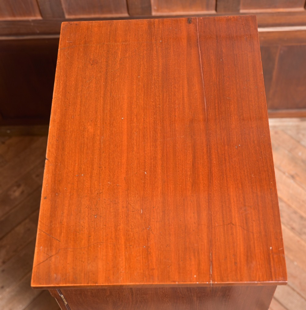 Victorian Mahogany Wellington Chest View XVII