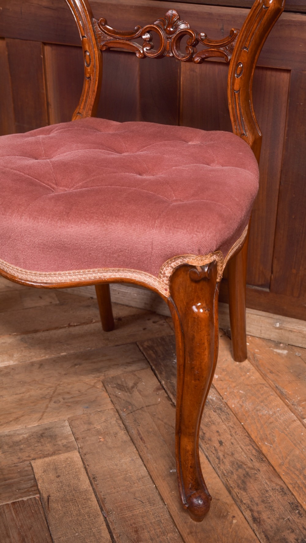 Set of 6 Victorian Walnut Balloon Back Chairs View IX