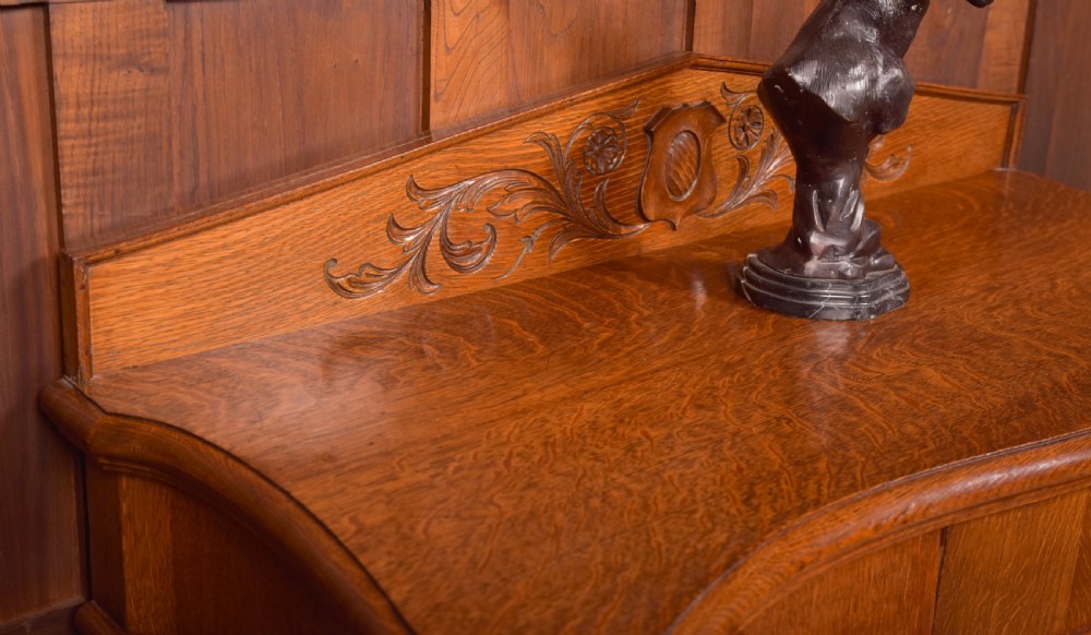 Victorian Console Table View IV
