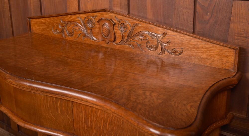 Victorian Console Table View VI