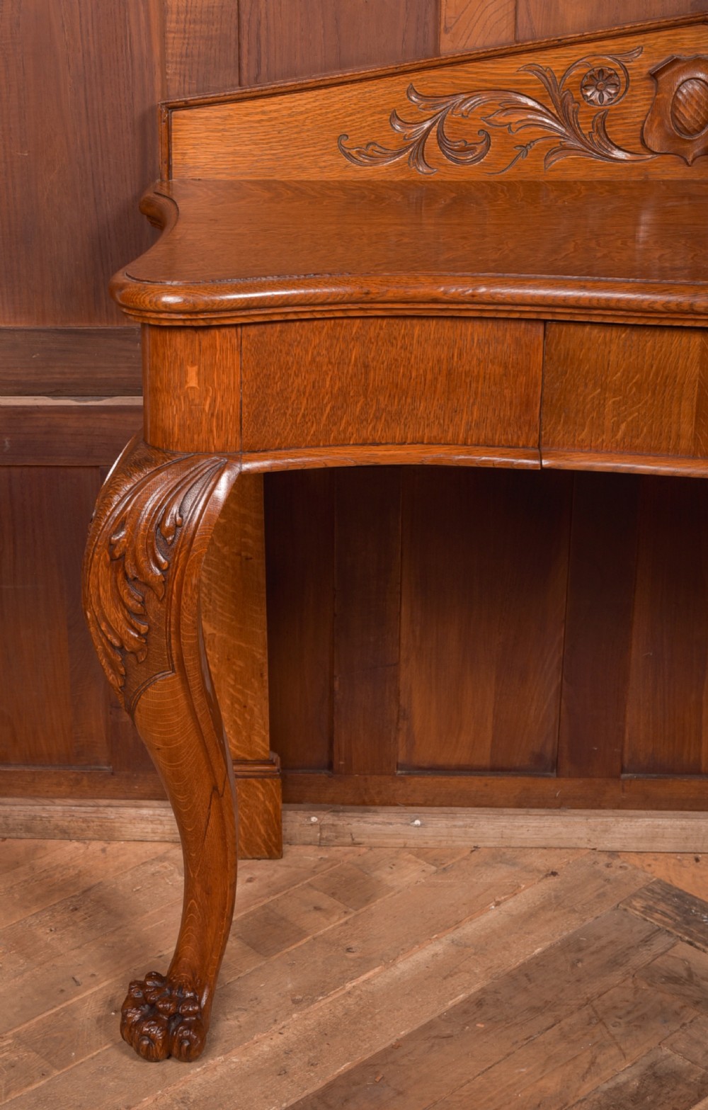 Victorian Console Table View VIII