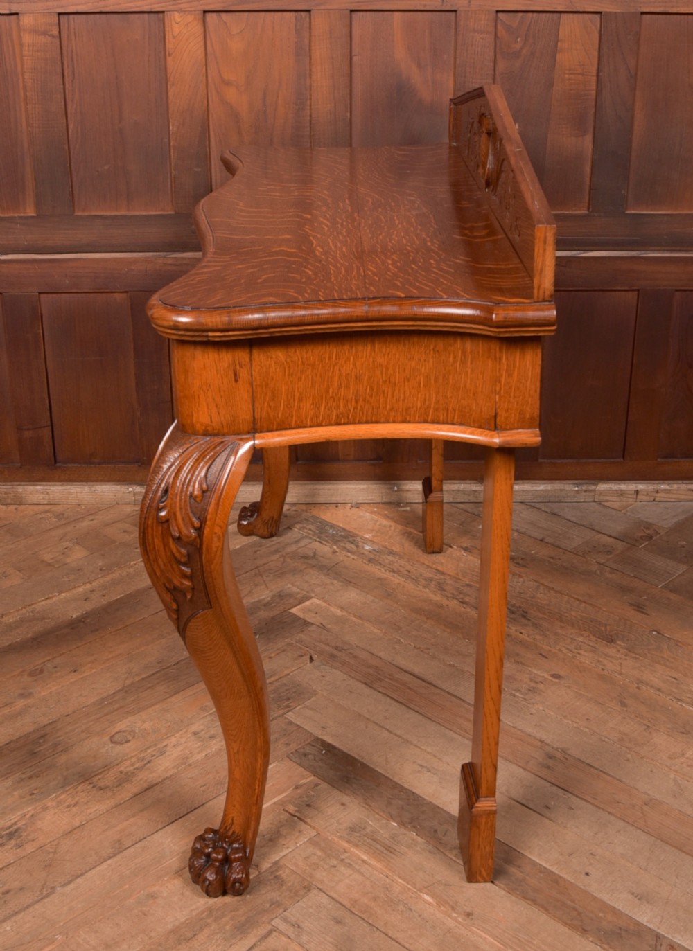 Victorian Console Table View XI