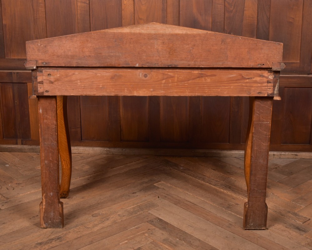 Victorian Console Table View XIII
