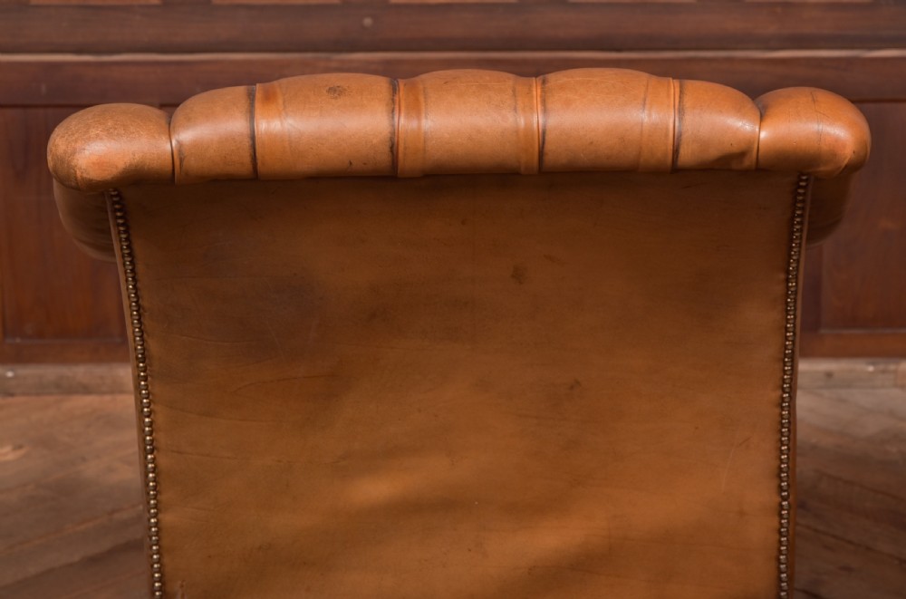 Chesterfield Leather Chair View X