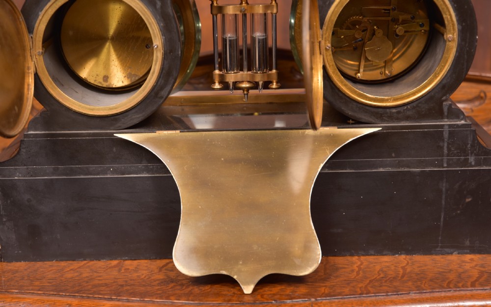 Black Marble Mantel Clock View XV