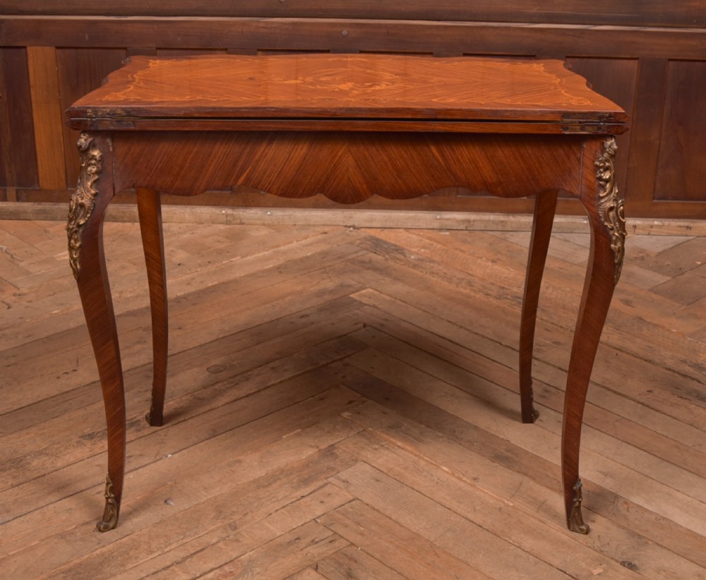 Victorian Fold Over Card Table View X