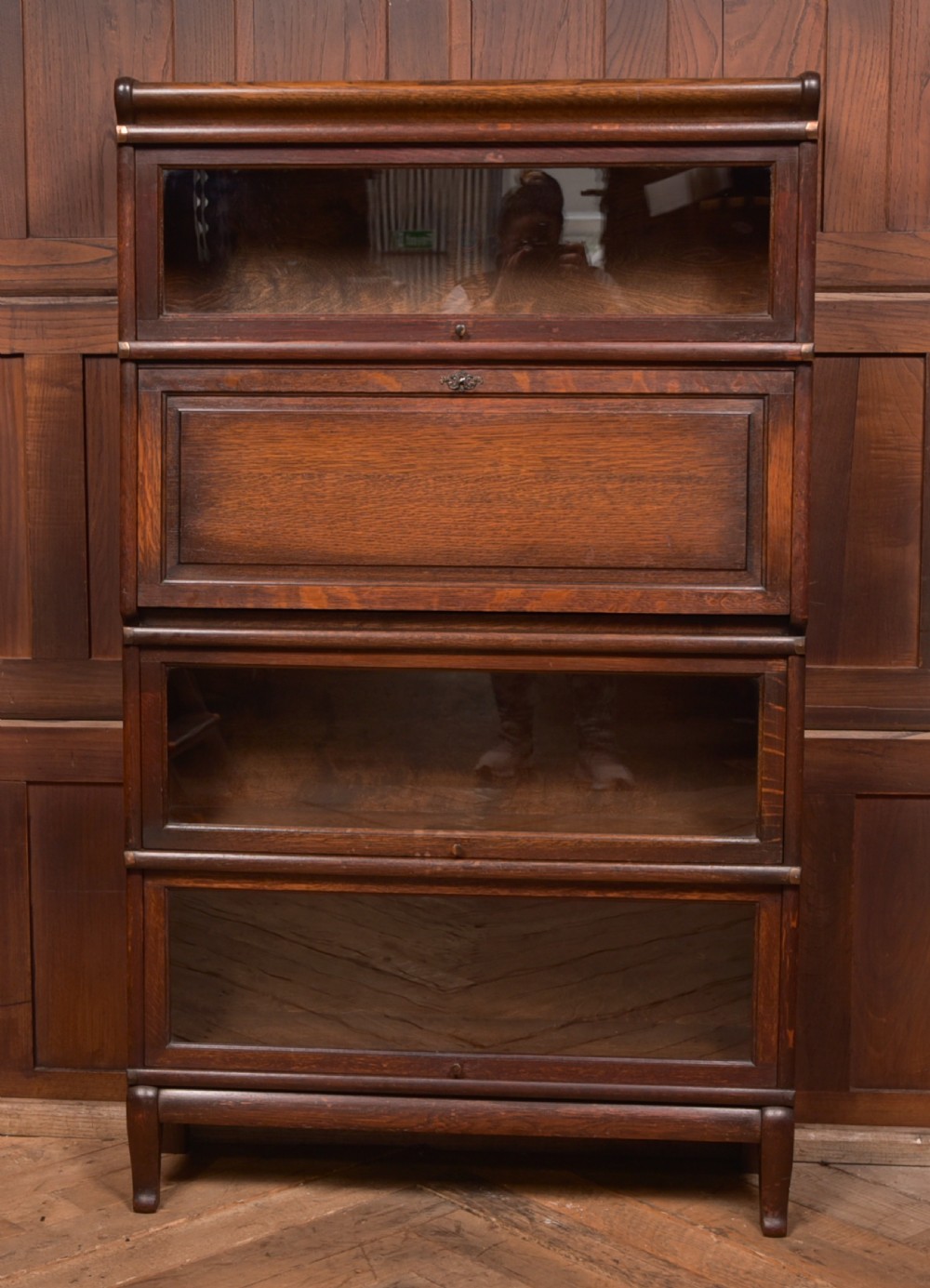 Globe Wernicke Sectional bureau bookcase View III