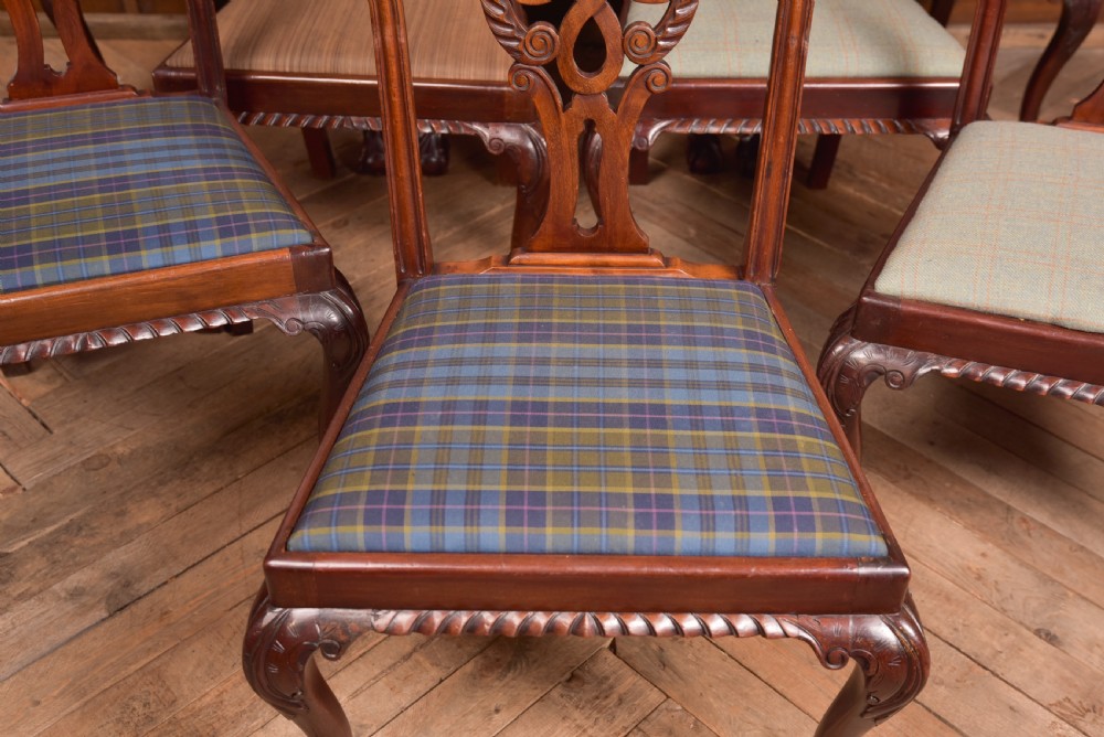 Set of 8 Chippendale Style Dining Room Chair View XV