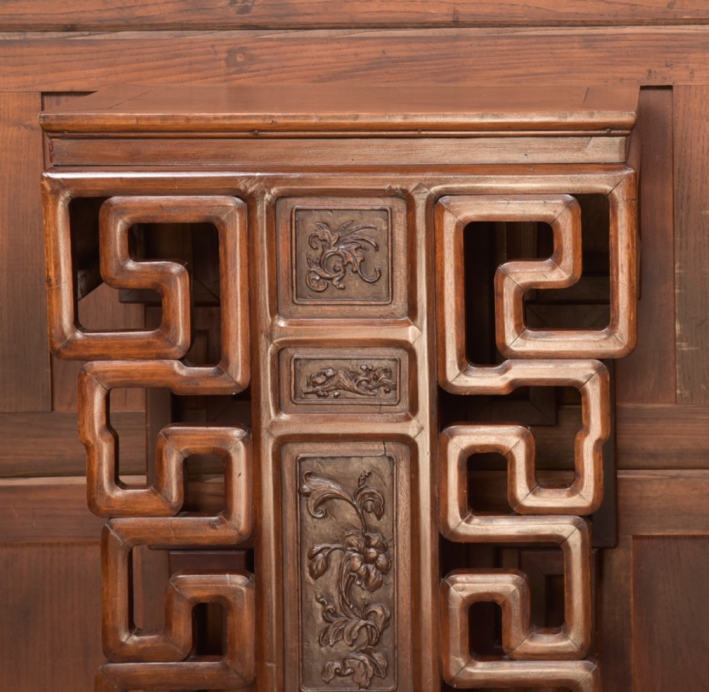Oriental Vase Stand View VII