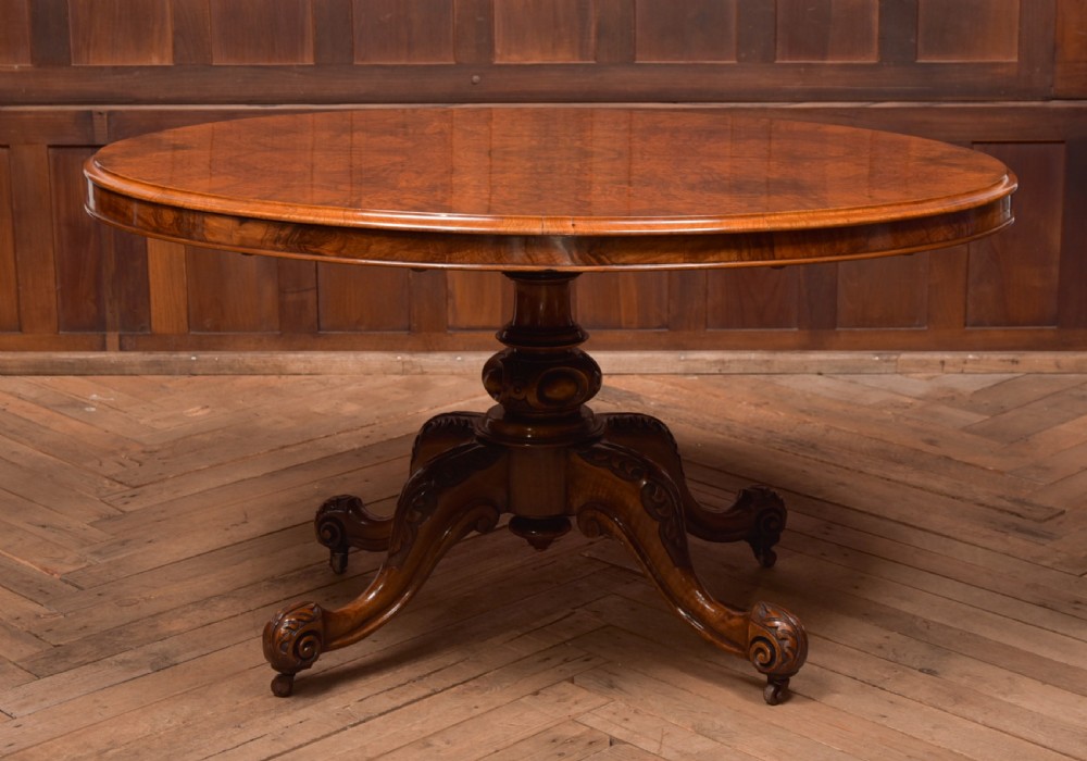 Victorian Snap Top /Loo table