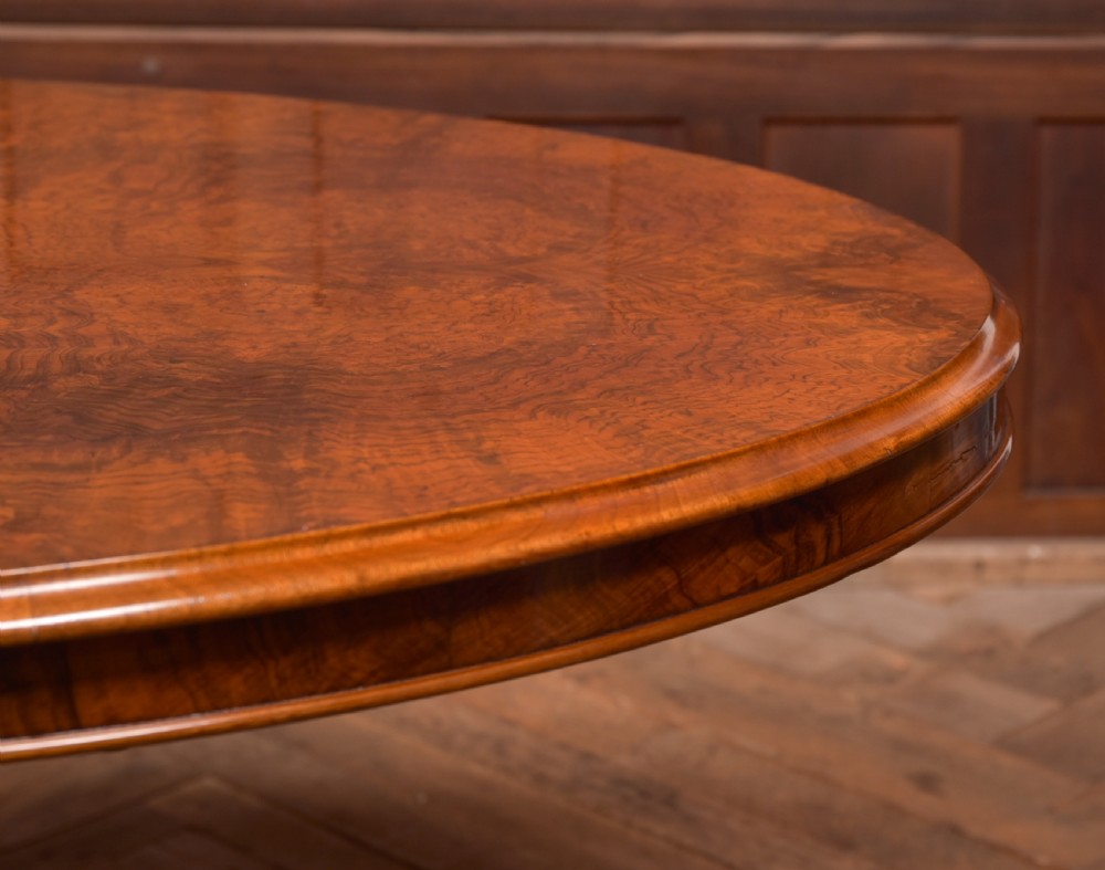Victorian Snap Top /Loo table View IV