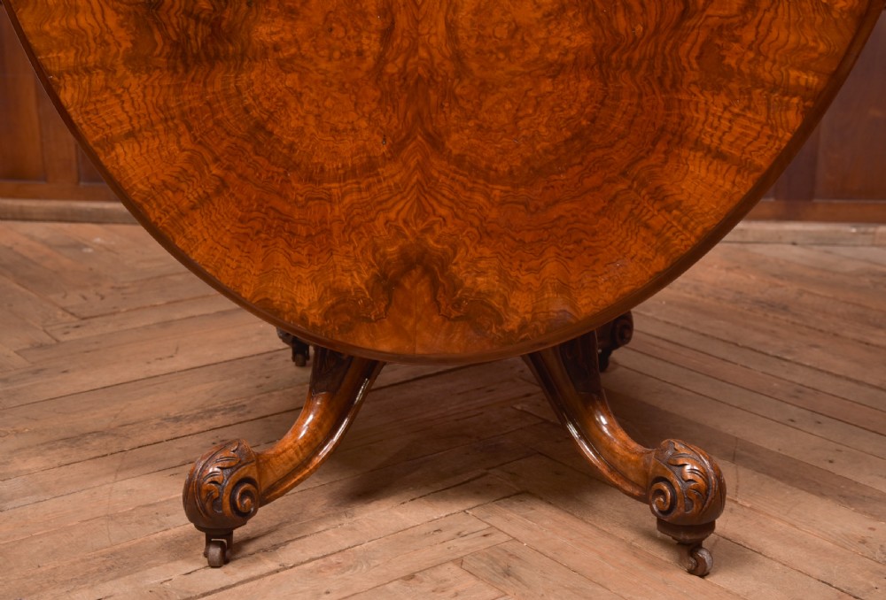 Victorian Snap Top /Loo table View XIV