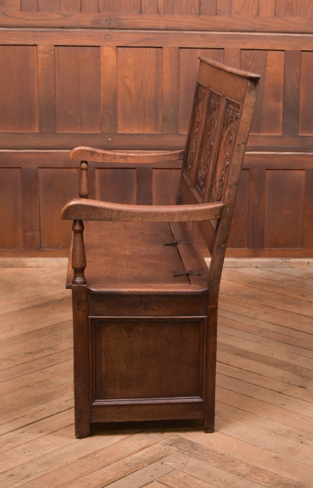 Victorian Carved Oak Settle View XV