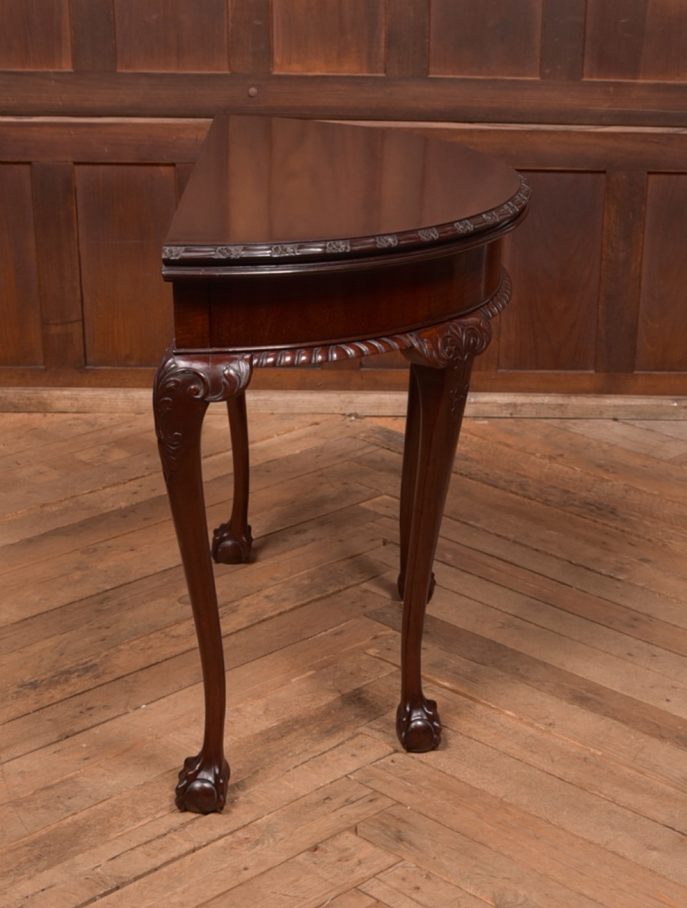 Edwardian Demi Lune Fold over Table View V