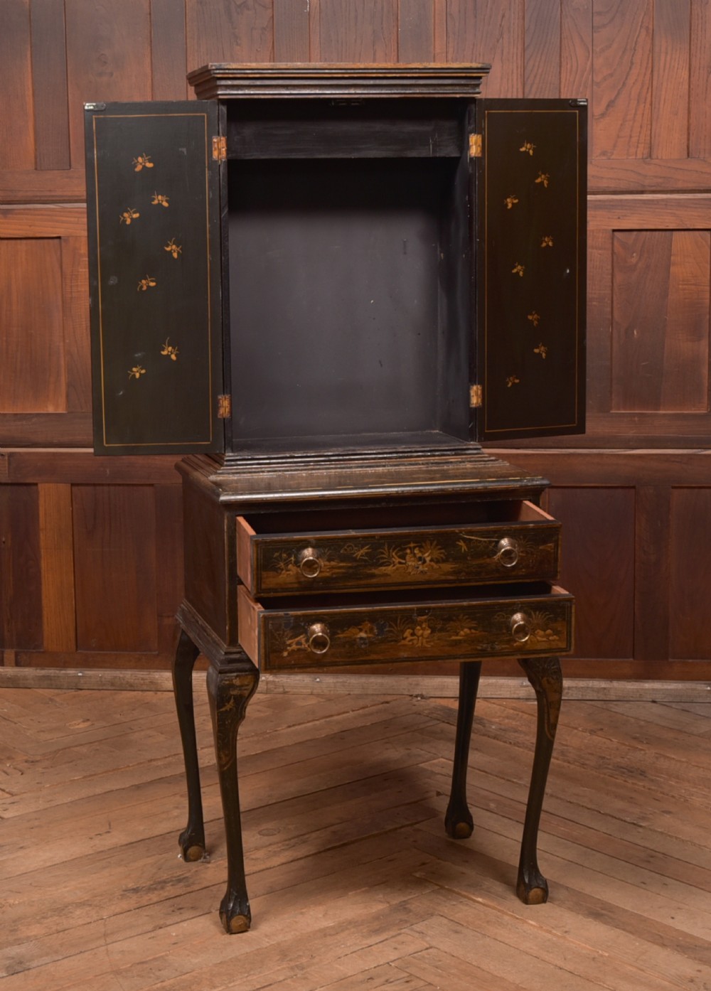Edwardian Chinoiserie Cabinet View XII