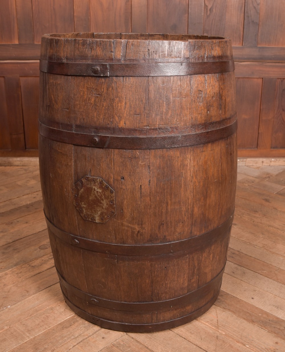 Oak Barrel View IV