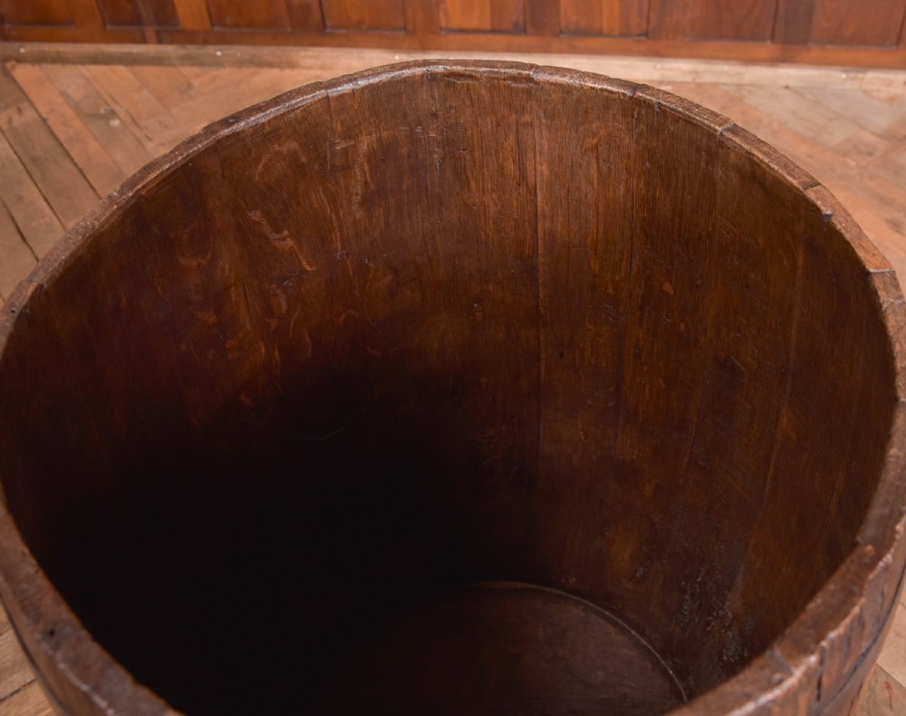 Oak Barrel View V