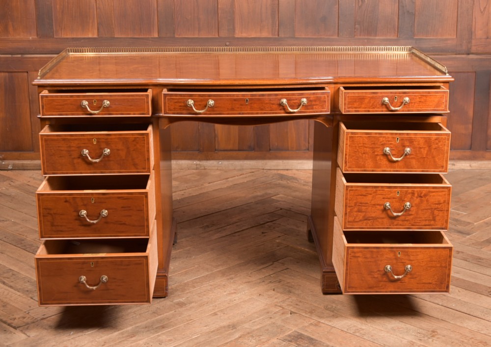 Quality Mahogany Knee Hole Desk View IV