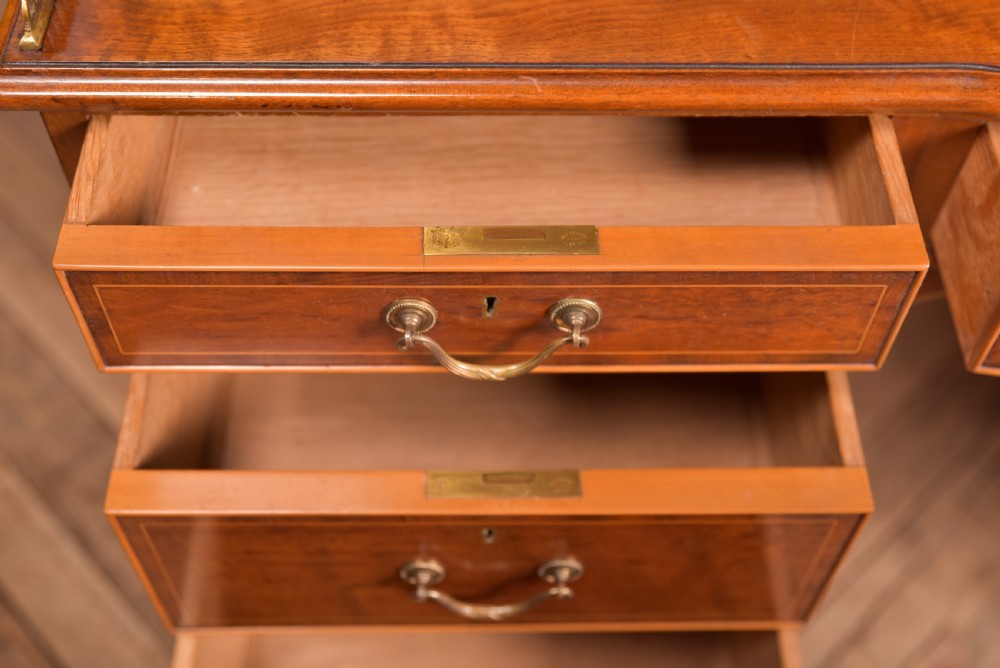 Quality Mahogany Knee Hole Desk View VI
