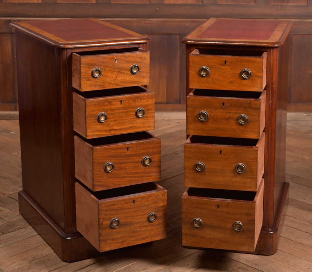 Pair of Victorian Mahogany Bedside Drawers View VIII