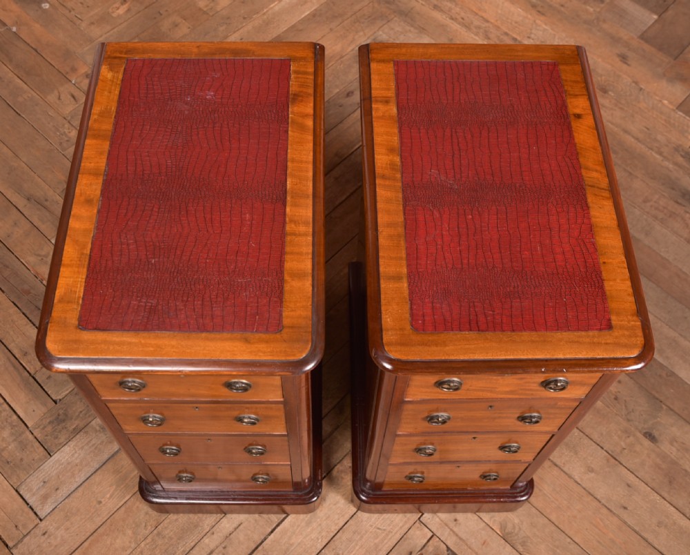 Pair of Victorian Mahogany Bedside Drawers View XII