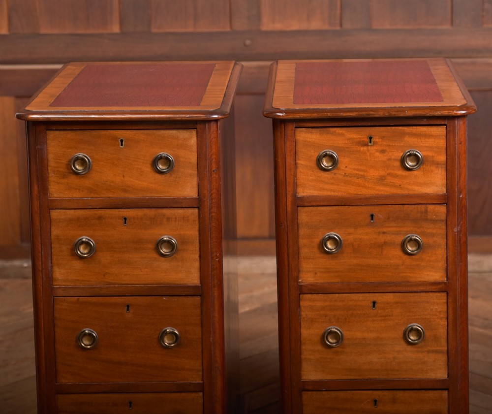 Pair of Victorian Mahogany Bedside Drawers View XIII