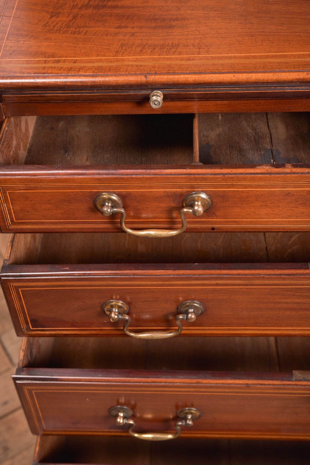 Georgian Bachelors Chest View IV